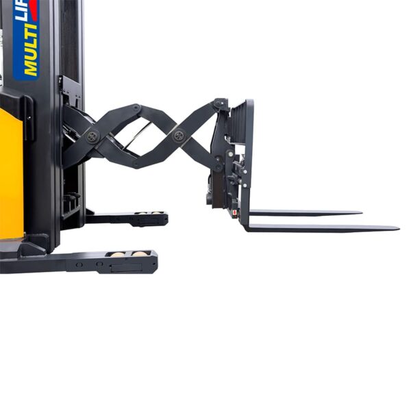 Montacargas eléctrico FBDR-15-CT Li 9.5 M 1500 kg . Batería de litio. Doble Reach. Desplazador lateral - Image 2